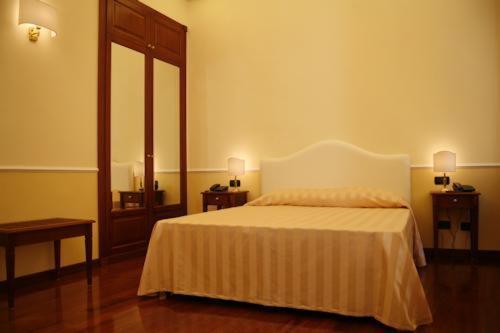 Luxury Ludovisi Rooms Rome Luaran gambar