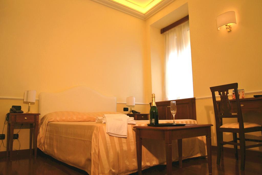 Luxury Ludovisi Rooms Rome Luaran gambar