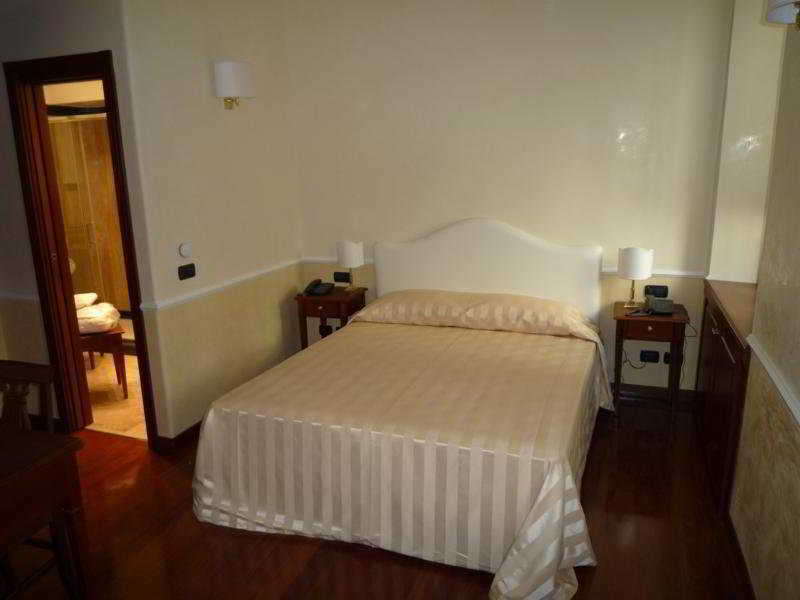 Luxury Ludovisi Rooms Rome Luaran gambar